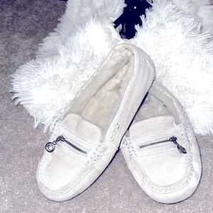 Ugg Ansley Charm Slippers!